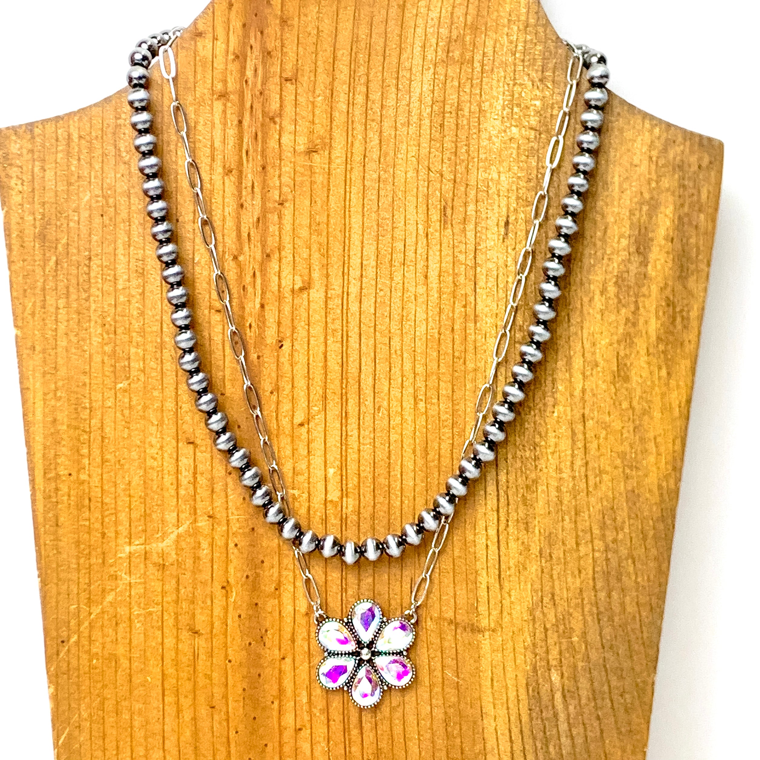 Prairie Petals Faux Navajo Pearl and Chain Necklace in Silver Tone - Giddy Up Glamour Boutique