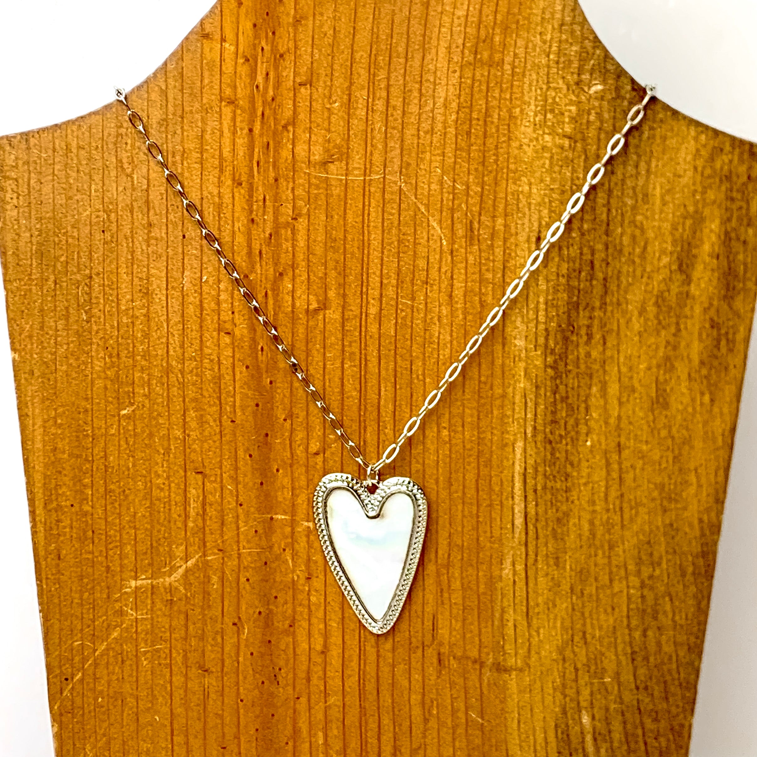 Chain Necklace with Mother of Pearl Heart Pendant in Silver - Giddy Up Glamour Boutique