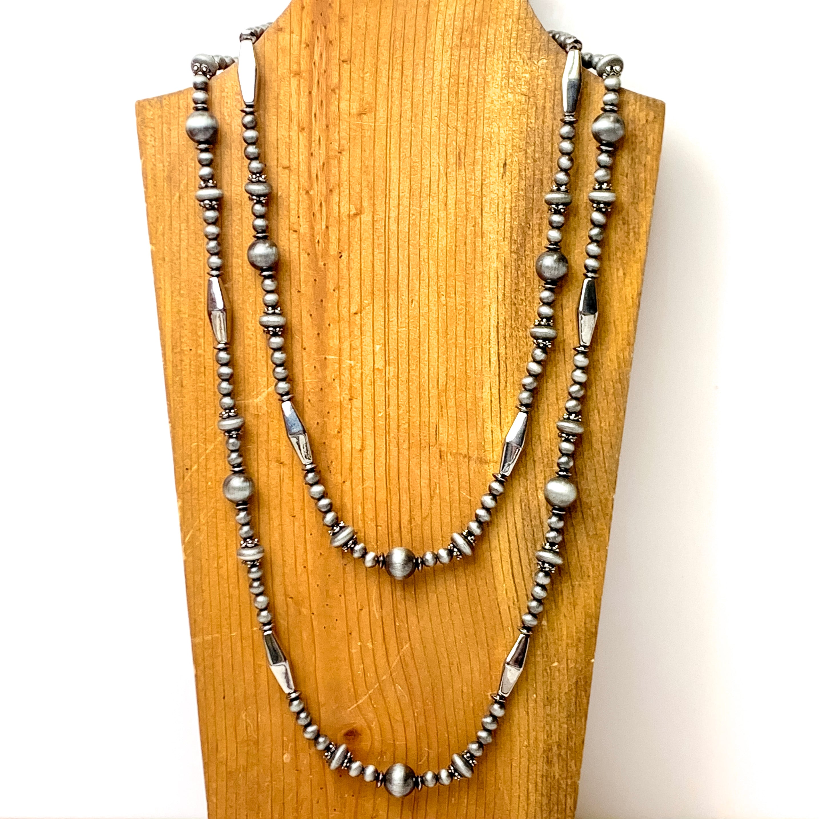Silver Tone Faux Navajo Pearl and Melon Bead Layering Necklace - Giddy Up Glamour Boutique