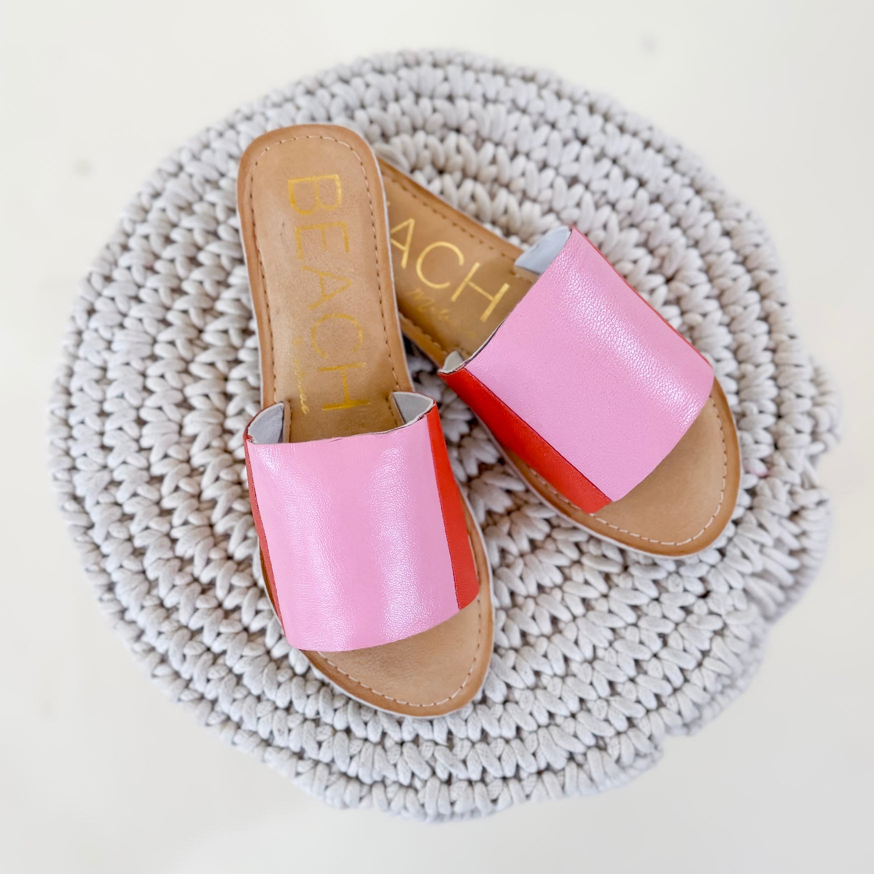 Matisse | Bonfire Slide Sandal in Pink and Red - Giddy Up Glamour Boutique