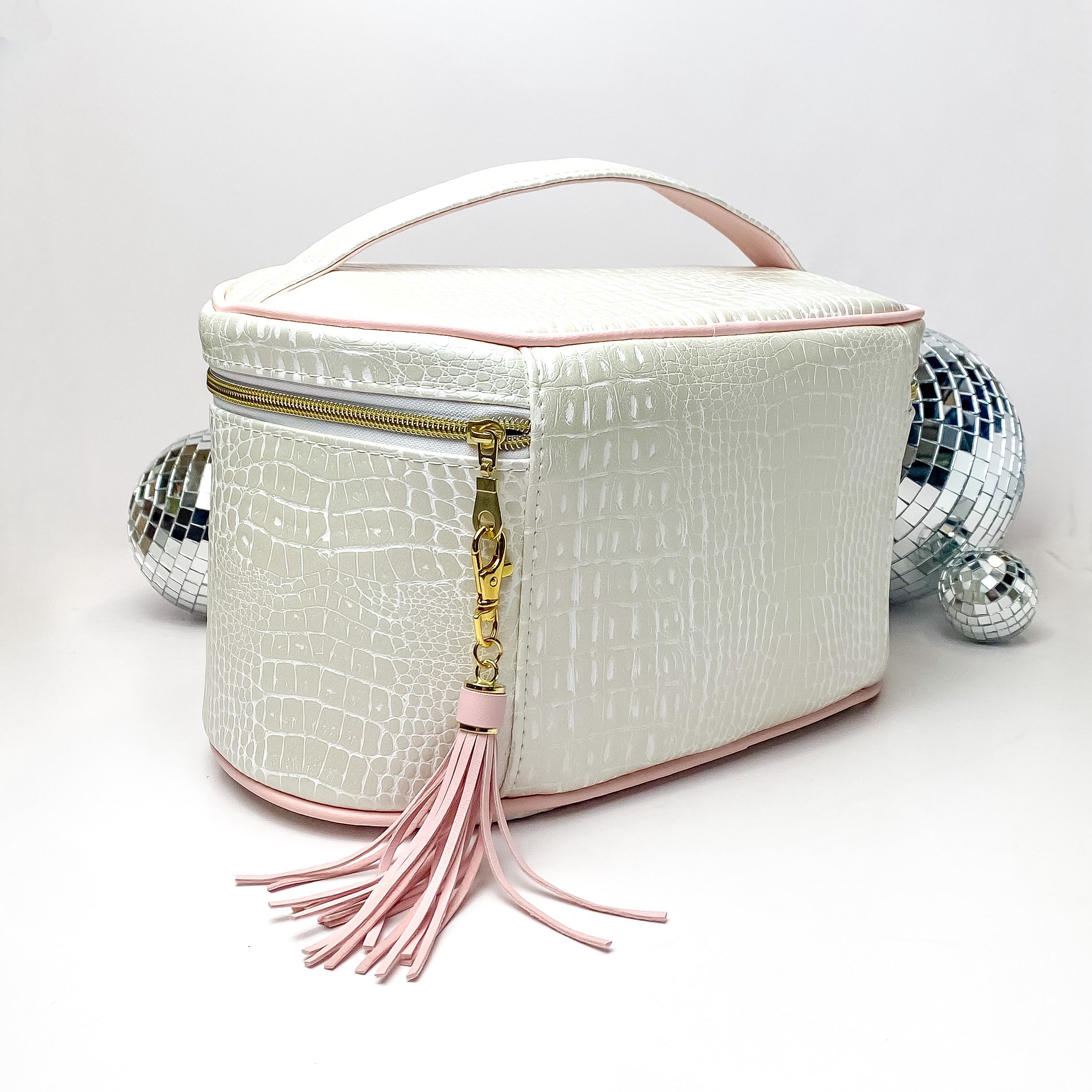 Makeup Junkie | Large Shade of Pearl Train Case in Pearl White Croc Print - Giddy Up Glamour Boutique