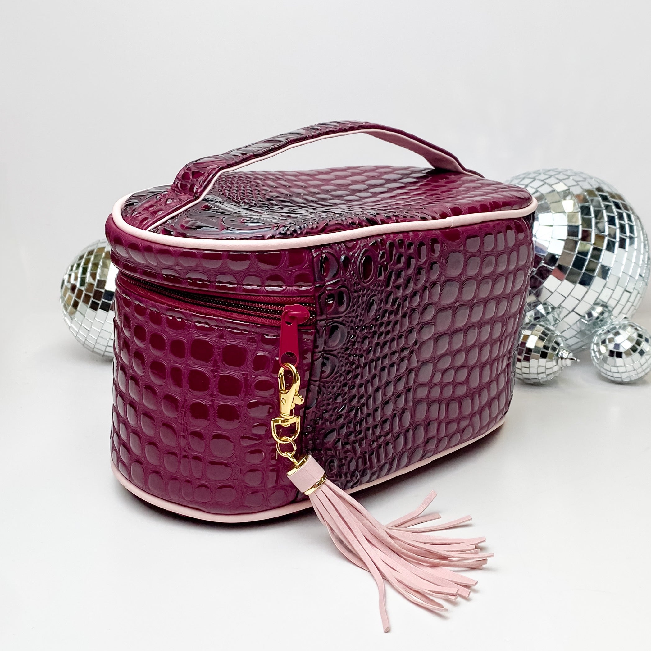 Makeup Junkie | Medium Bubble Gator Print Train Case in Maroon - Giddy Up Glamour Boutique