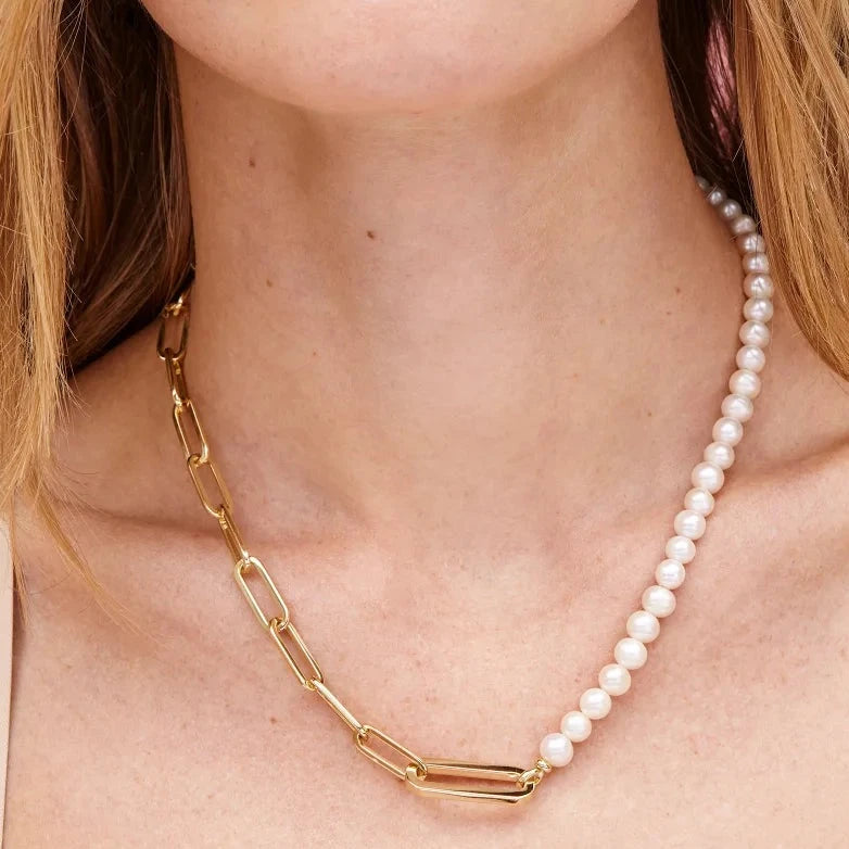 Kendra Scott | Ashton Gold Half Chain White Pearl Necklace - Giddy Up Glamour Boutique