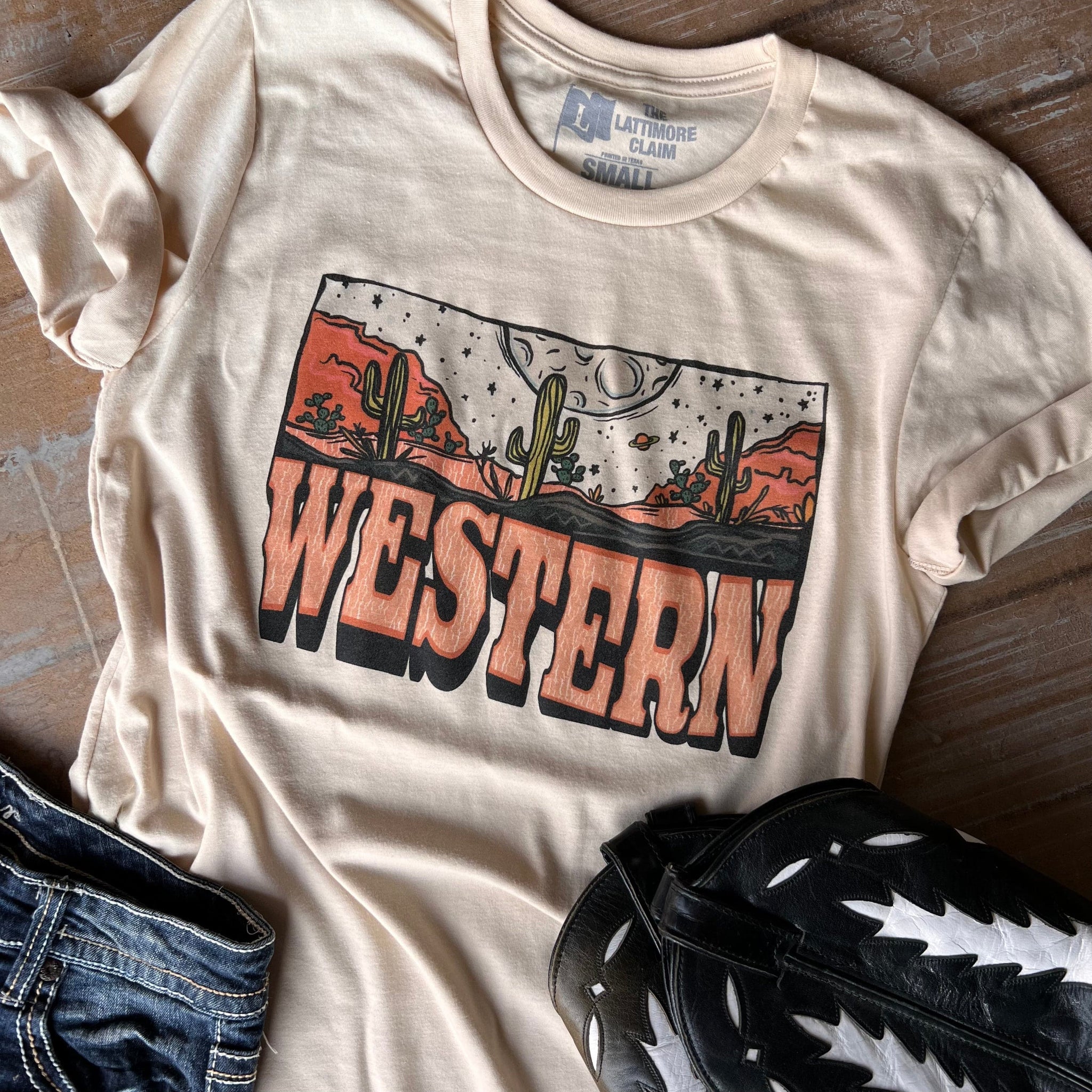 Online Exclusive | Western Moon Scene Graphic Tee in Cream