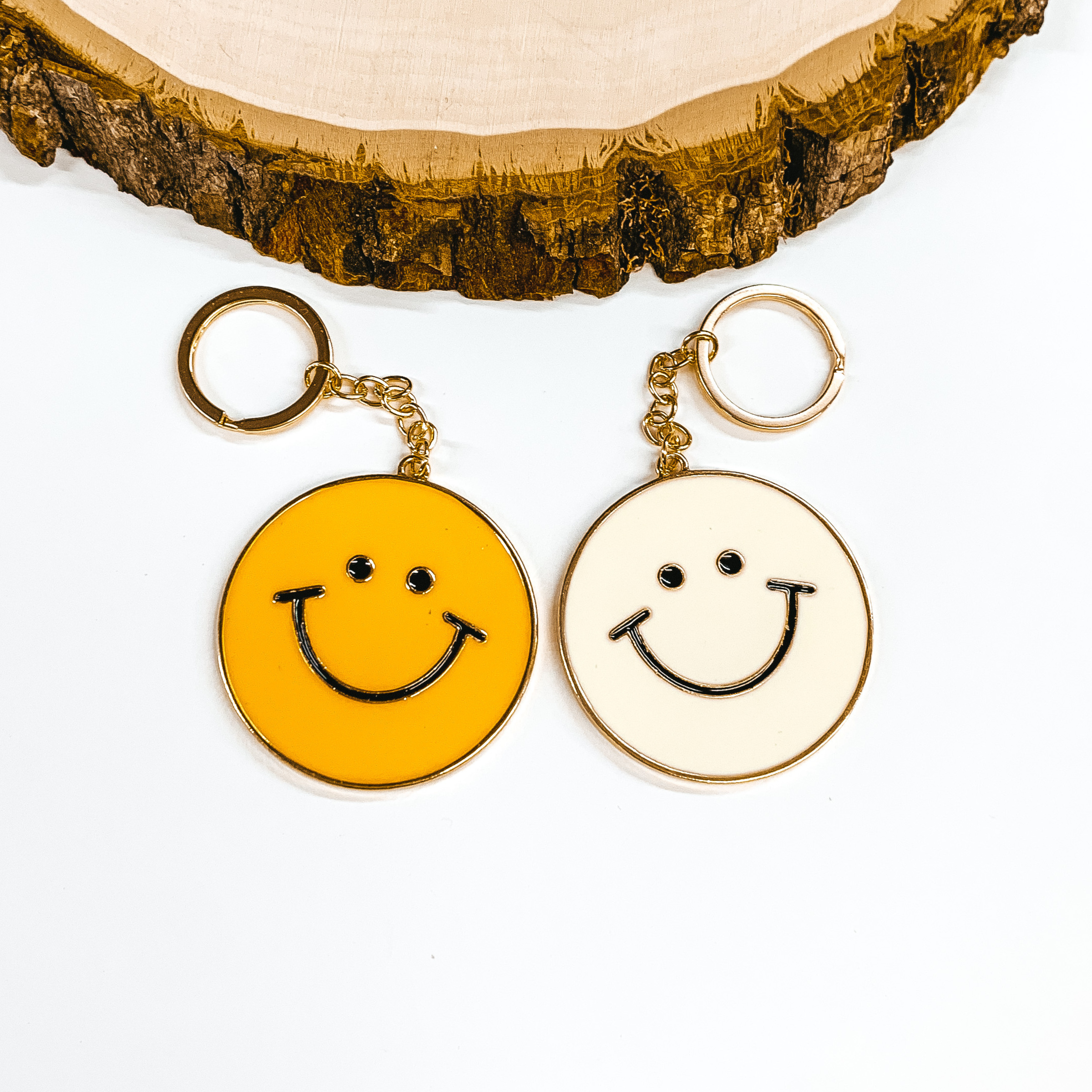 Circle Pendant Key Chain with Happy Face in Ivory/Yellow - Giddy Up Glamour Boutique