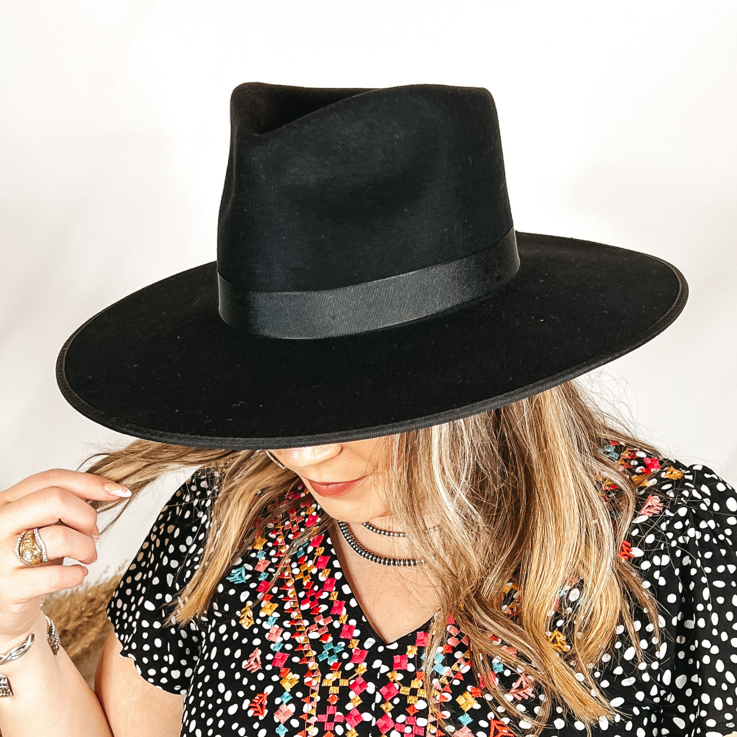 Lack of Color | Noir Rancher Wool Felt Hat in Black - Giddy Up Glamour Boutique