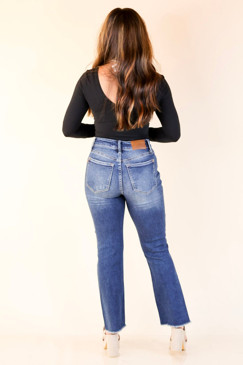 Judy Blue | Denim Daze Cropped Kick Flare Jean in Dark Wash