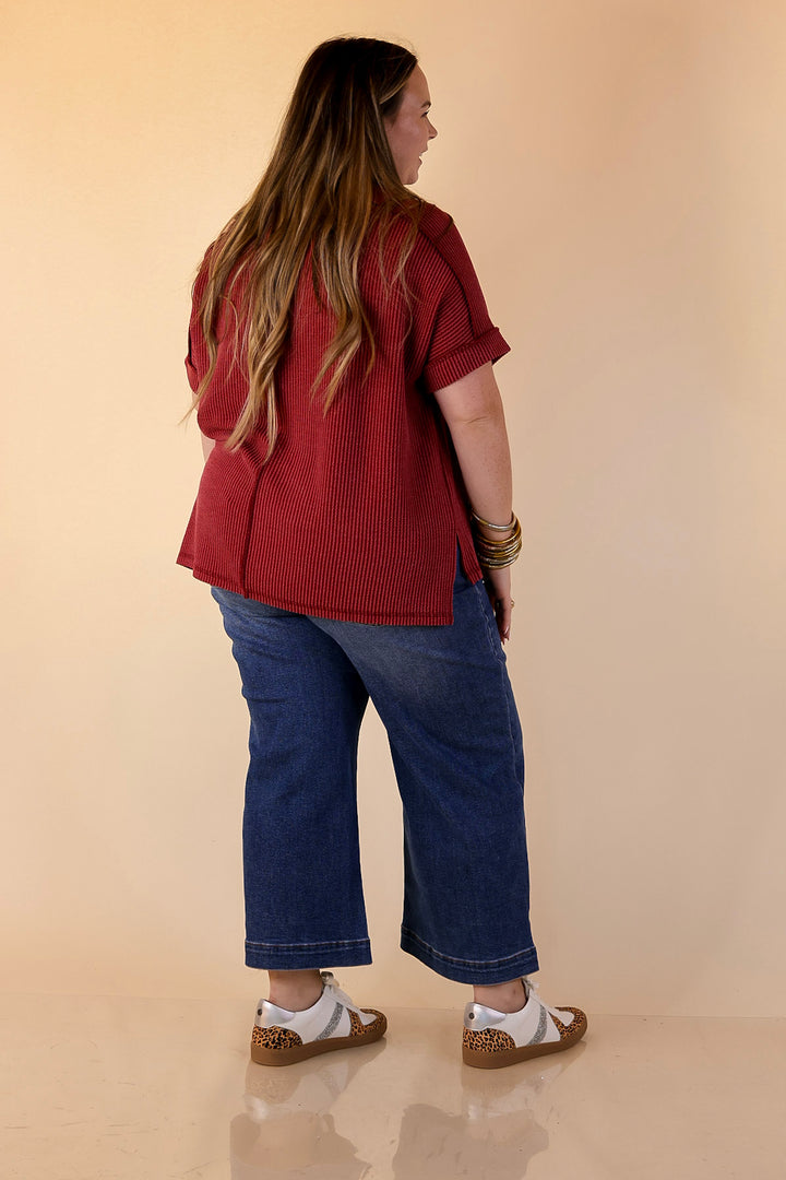 Daily Perfection Scoop Neck Short Sleeve Ribbed Top in Maroon