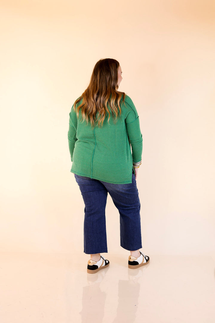 Daily Perfection V-Neck Long Sleeve Ribbed Top in Kelly Green