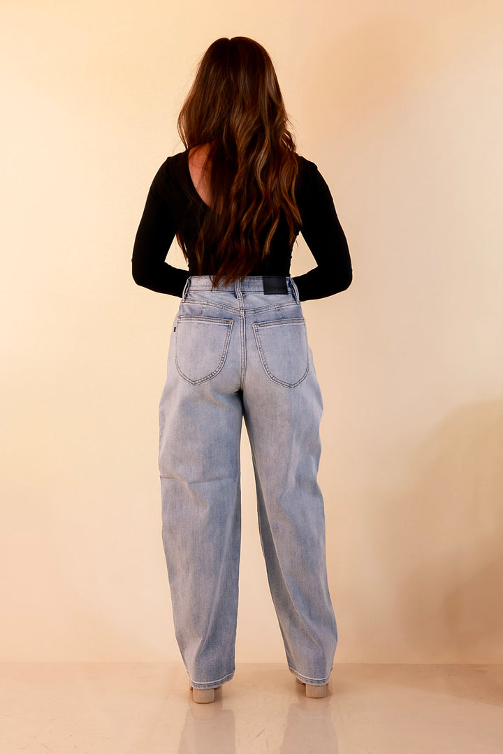 Judy Blue | Ahead of the Curve Marlow Arc Relaxed Wide Leg Barrel Jeans in Light Vintage Wash