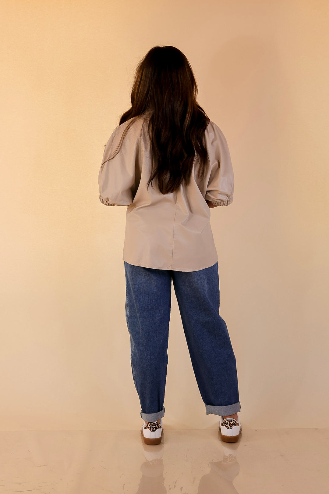 Effortlessly Cool Faux Leather Top with Short Balloon Sleeves in Ivory