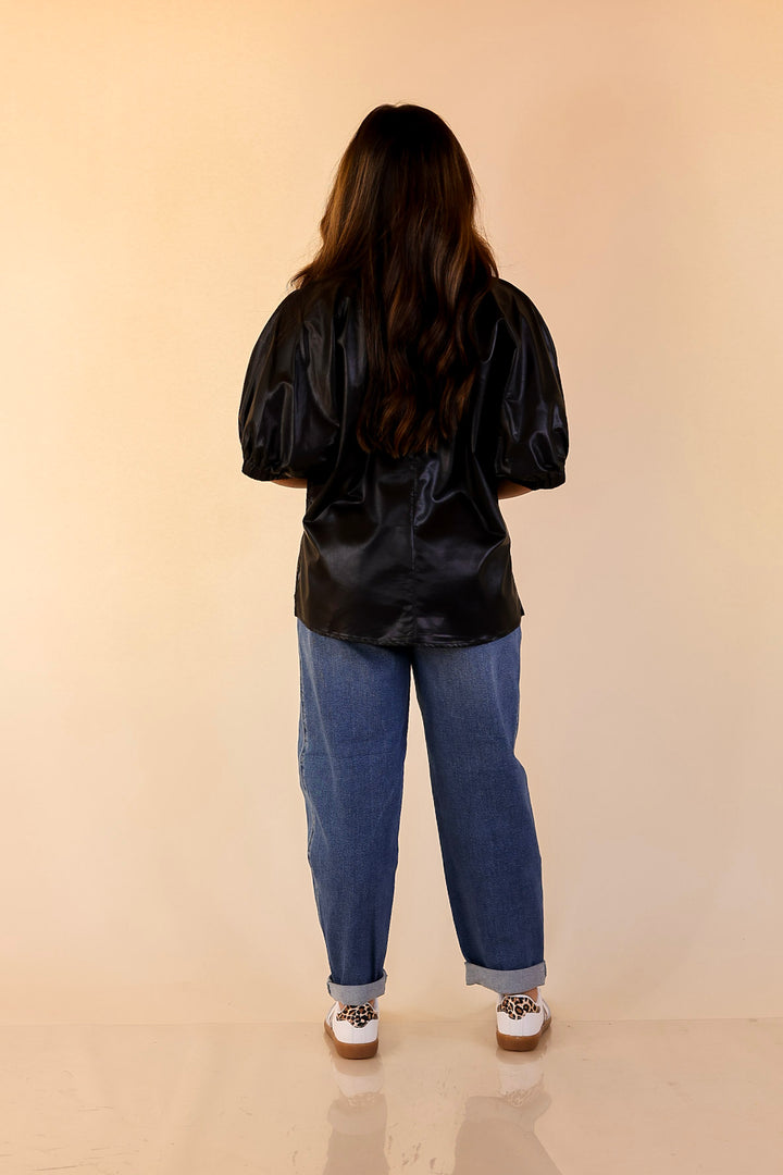 Effortlessly Cool Faux Leather Top with Short Balloon Sleeves in Black