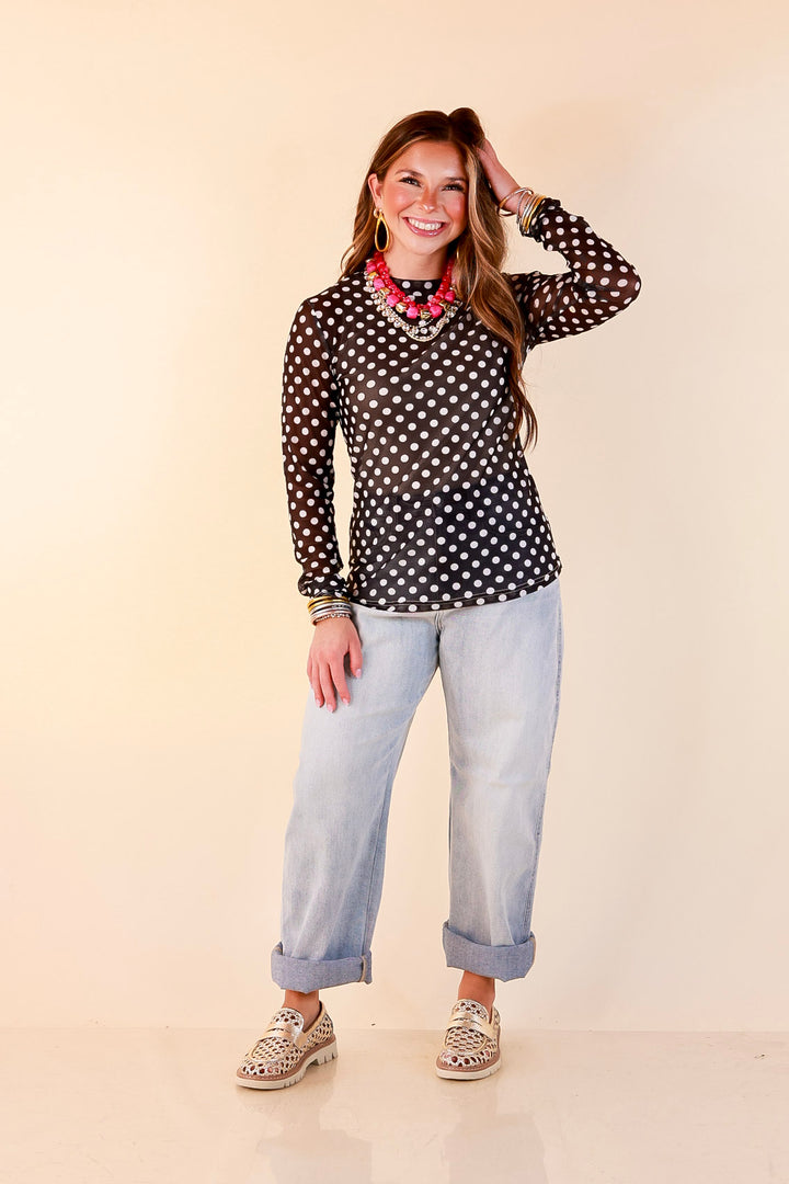 Judy Blue | Ahead of the Curve Marlow Arc Relaxed Wide Leg Barrel Jeans in Light Vintage Wash