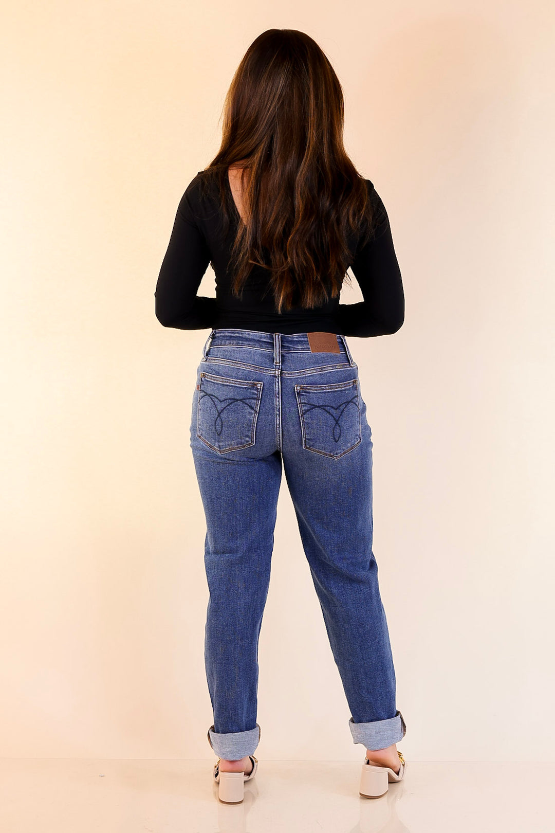 Judy Blue | Simple Sophistication Classic Cuffed Boyfriend Denim Jeans in Medium Wash