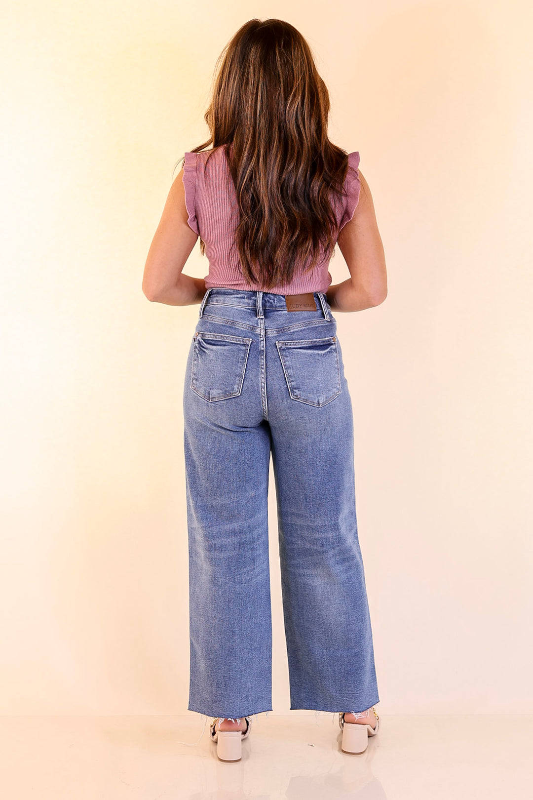 Flirty Frill Scoop Neck Top with Ruffle Sleeves in Mauve Pink