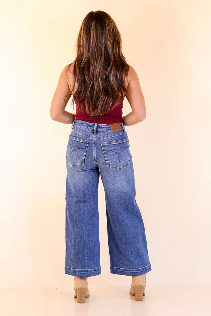 Smooth Operator Scoop Neck Tank Top Bodysuit in Maroon