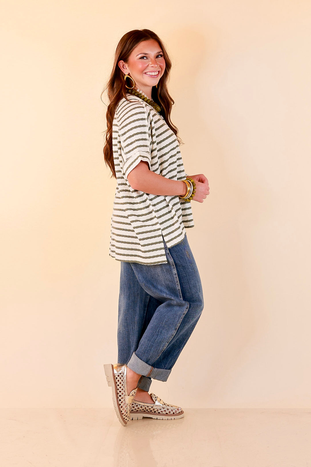 On The Daily Scoop Neck Short Sleeve Striped Textured Top in Olive Green