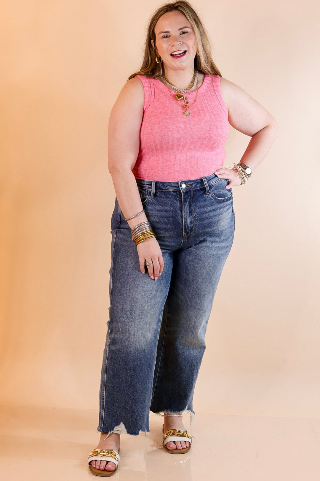 Summer Essential Cropped Sleeveless Top in Salmon Pink