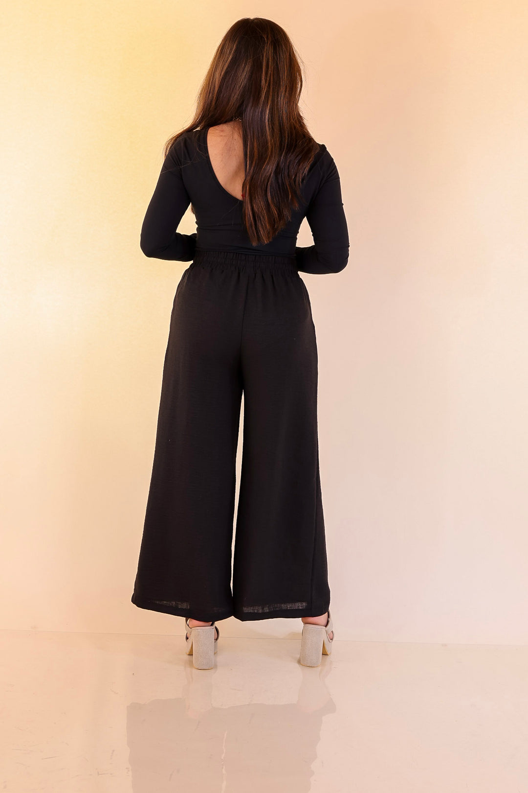 On Repeat Cropped Drawstring Woven Pants in Black