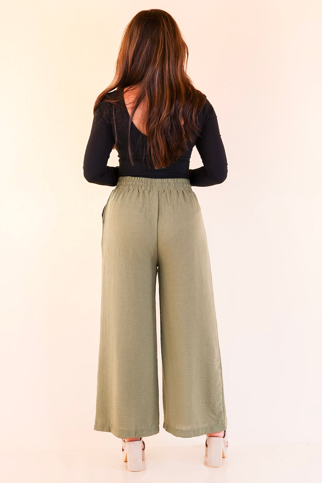 On Repeat Cropped Drawstring Woven Pants in Olive Green