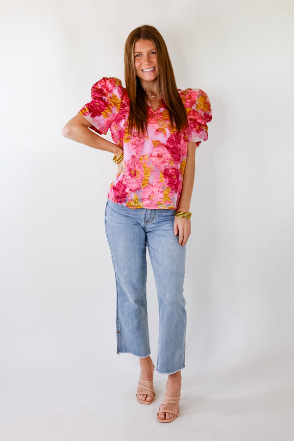A Fine Feeling Floral Print Top with Puffed Sleeves in Pink