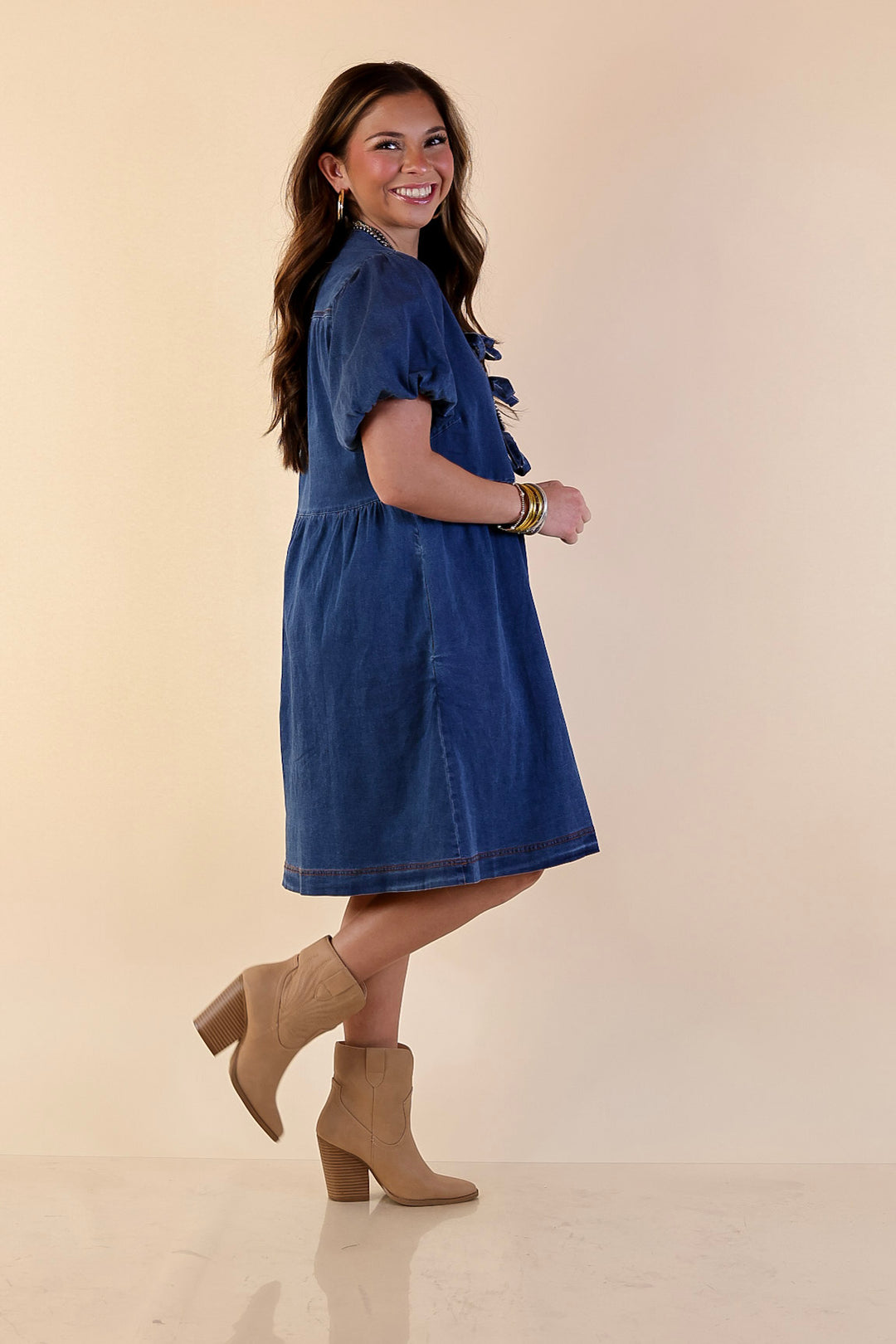 Timeless Trend Short Sleeve Denim Dress with Bows in Medium Wash