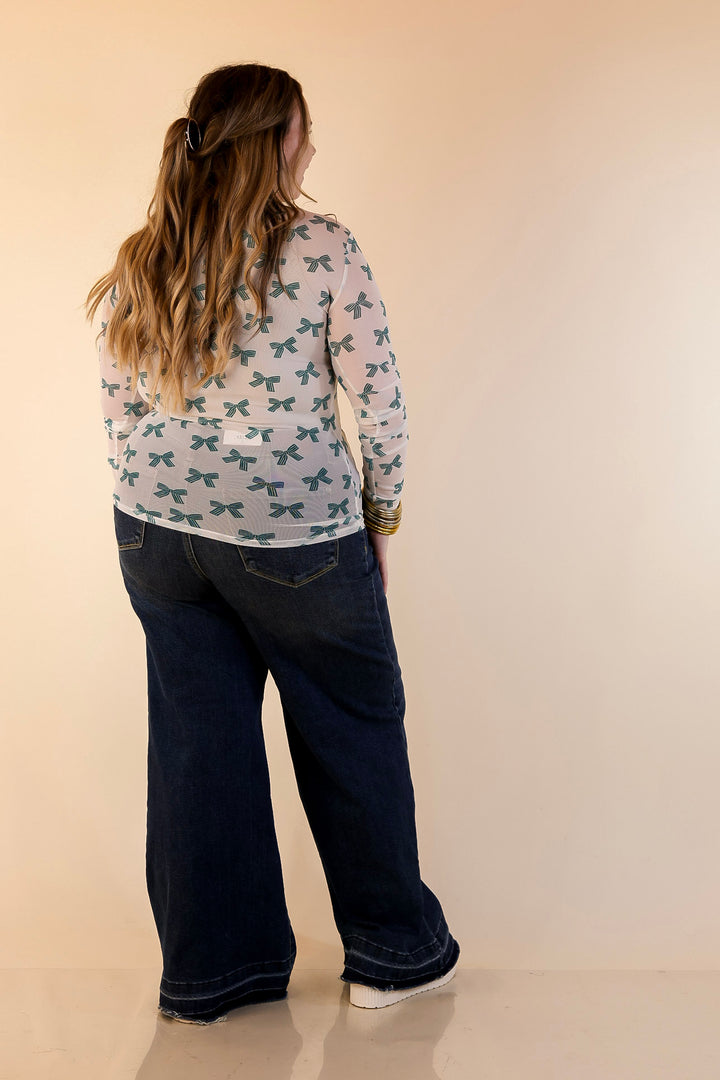 The Perfect Layer Bow Print Mesh Long Sleeve Top in Ivory and Green