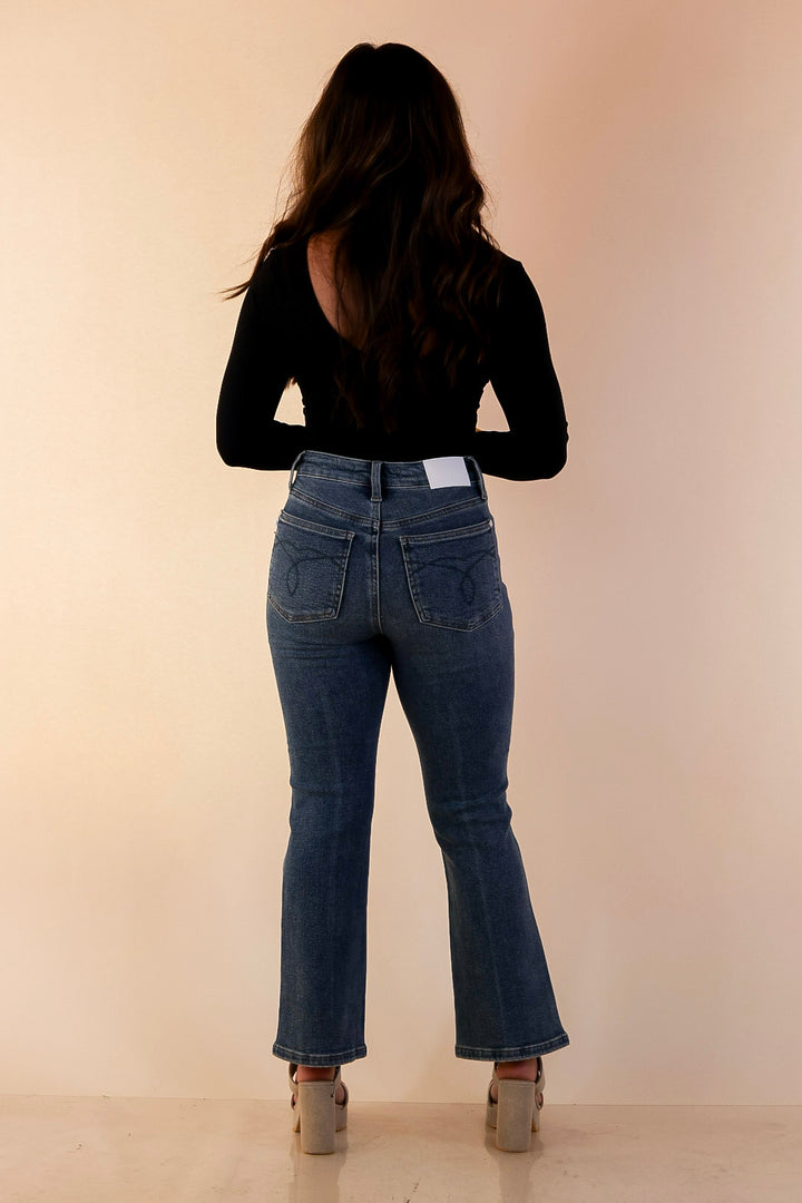 Judy Blue | Simply Flawless Tummy Control Cropped Kick Flare Jean in Medium Wash