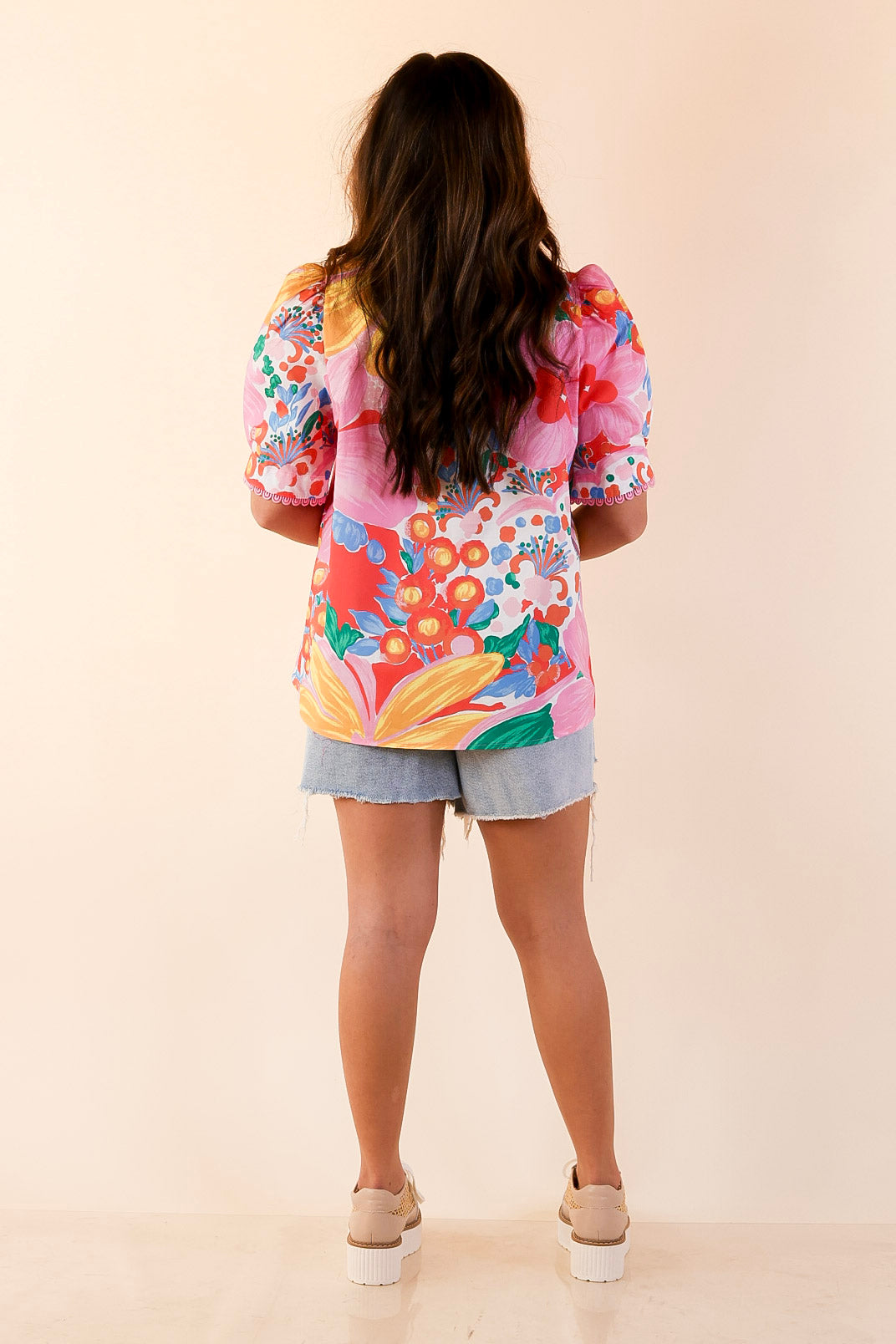 Spring Awakening Floral Print Puff Sleeve Top with Split Neckline in Pink Multi