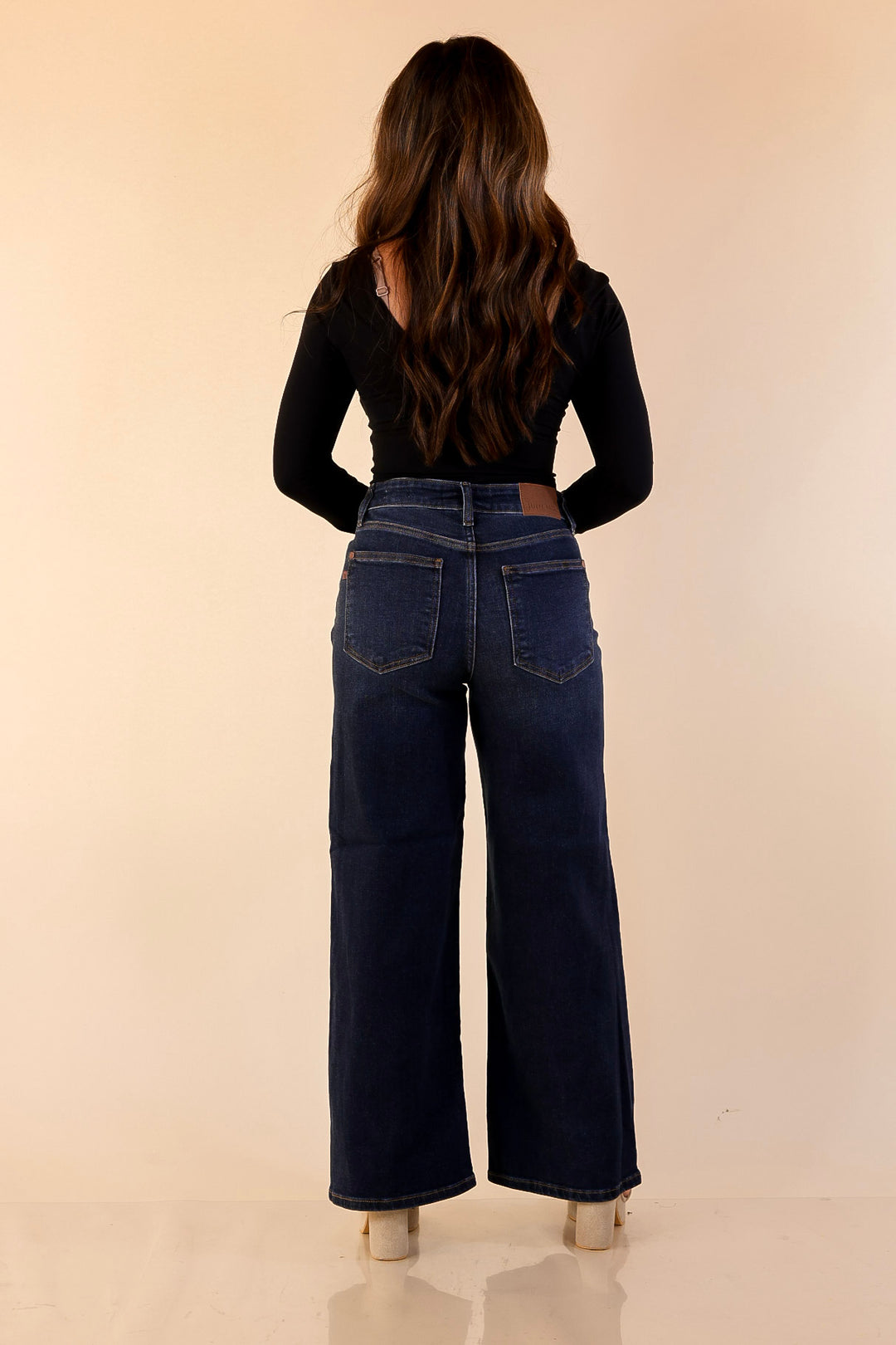 Judy Blue | Naturally Polished Ankle Length Wide Leg Jean in Dark Wash