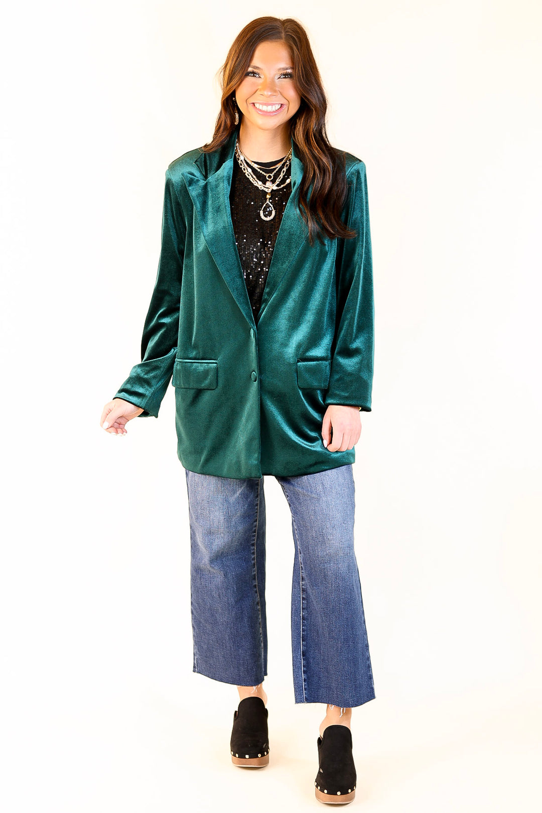 Touch Of Luxury Long Sleeve Velvet Blazer in Emerald Green