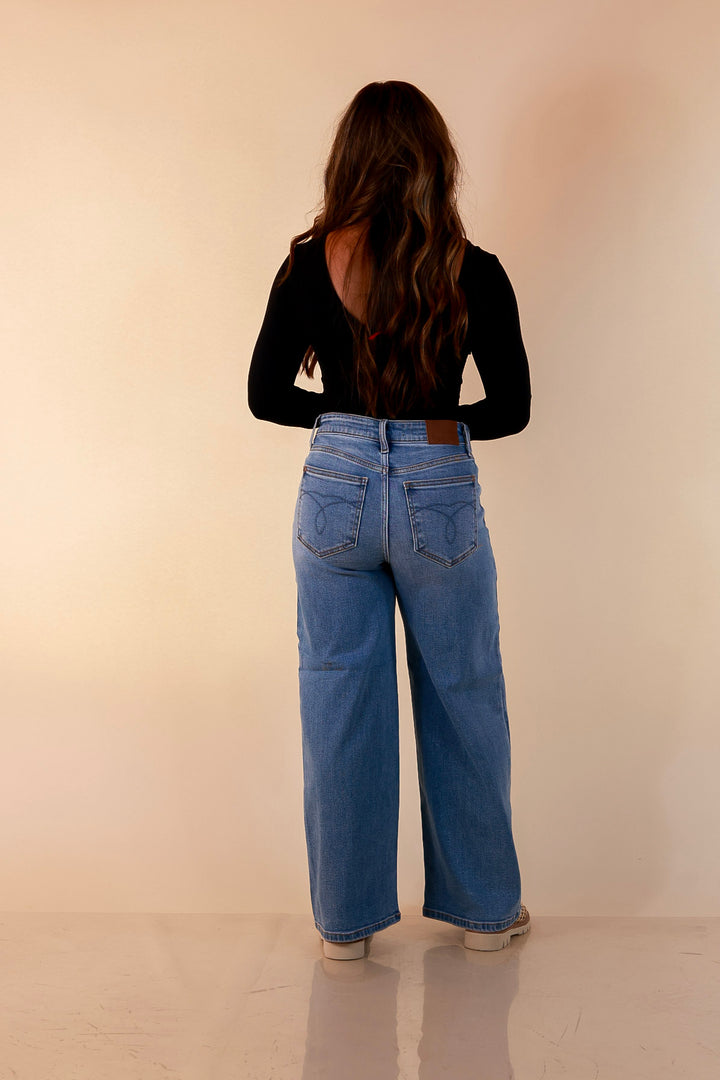 Judy Blue | Blue Skies Ahead Ankle Length Cropped Wide Leg Claudia Denim Jeans in Medium Blue Wash