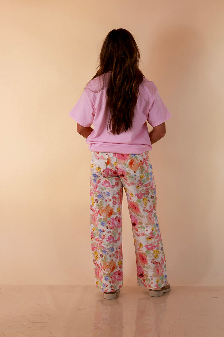 Rein It In "Hold Your Horses" Short Sleeve Graphic Tee in Light Pink