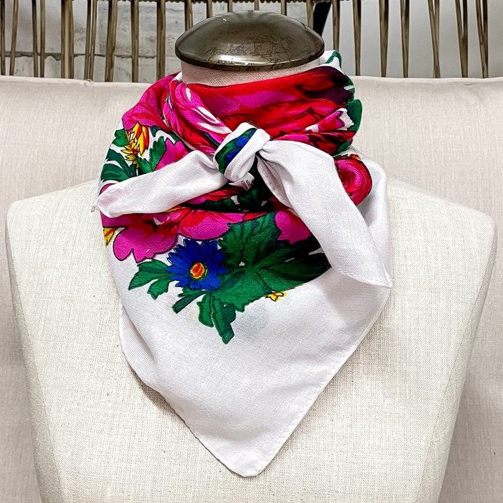 Rodeo Quincy | Rose Garden Wild Rag in White