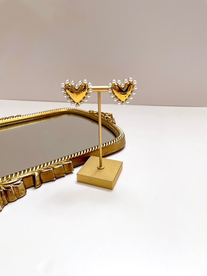 CHANSUTT PEARLS | Pearls of Love Heart and Pearl Earrings in Gold