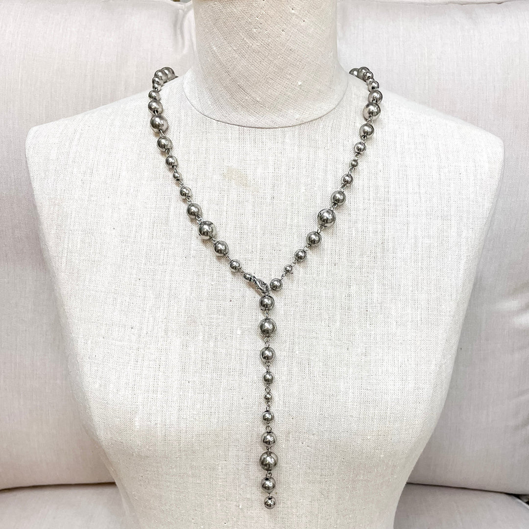 Made to Move Silver Beaded Necklace With Adjustable Lengths