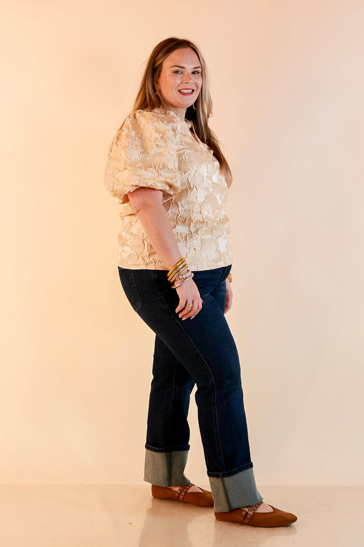 Pretty in Practice Textured Floral Print Puff Sleeve Blouse in Champagne Ivory