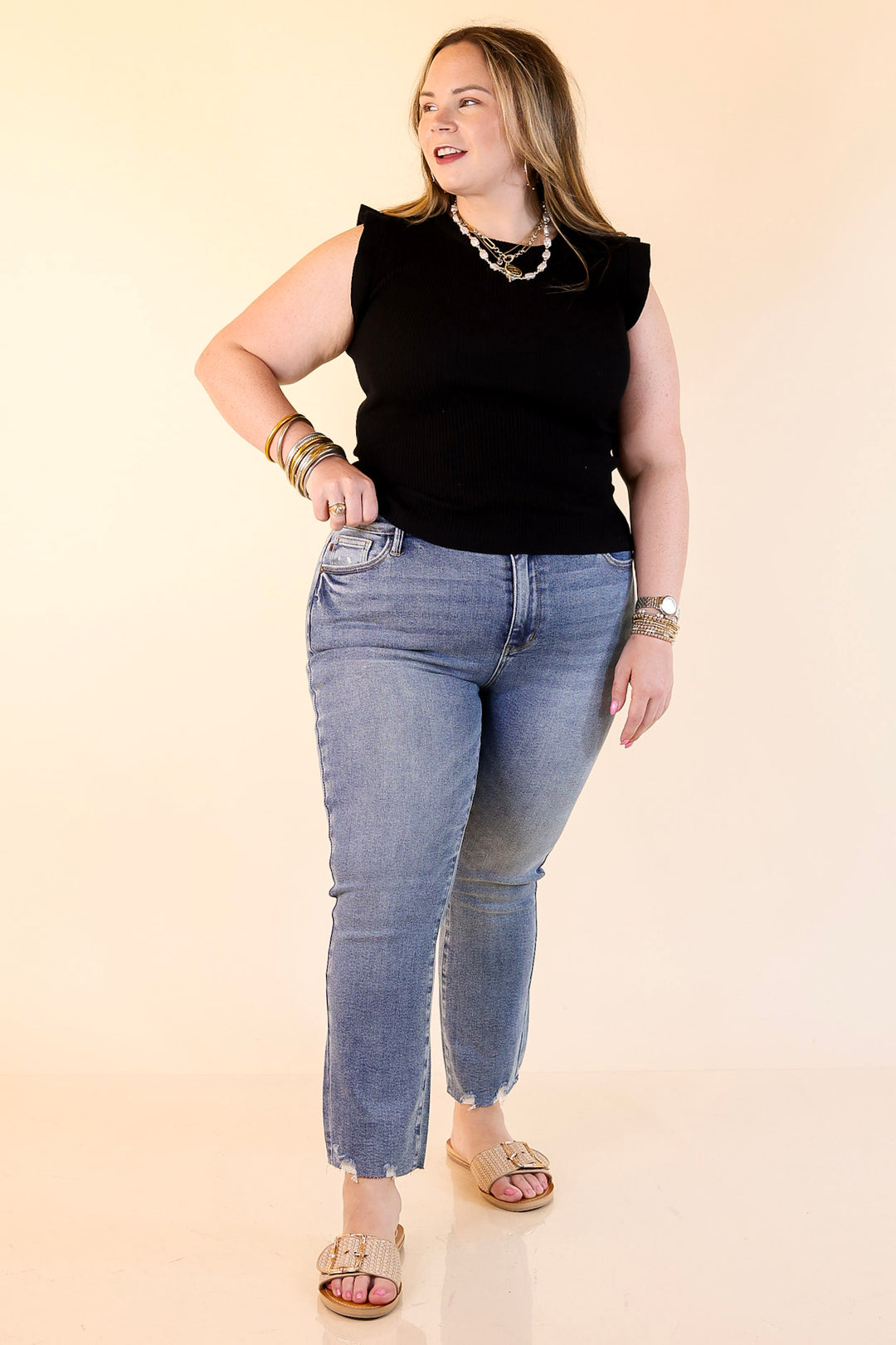 Judy Blue | Kickin' Back Cropped Kick Flare Jean in Medium Wash