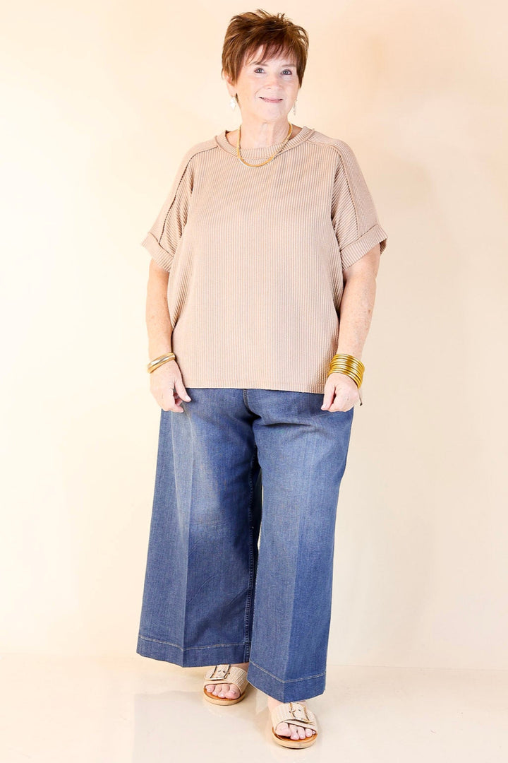 Daily Perfection Scoop Neck Short Sleeve Ribbed Top in Mocha Brown