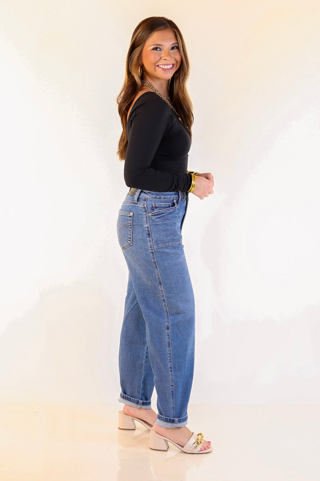 Judy Blue | Feeling Posh Soft Barrel Denim Jean in Dark Wash