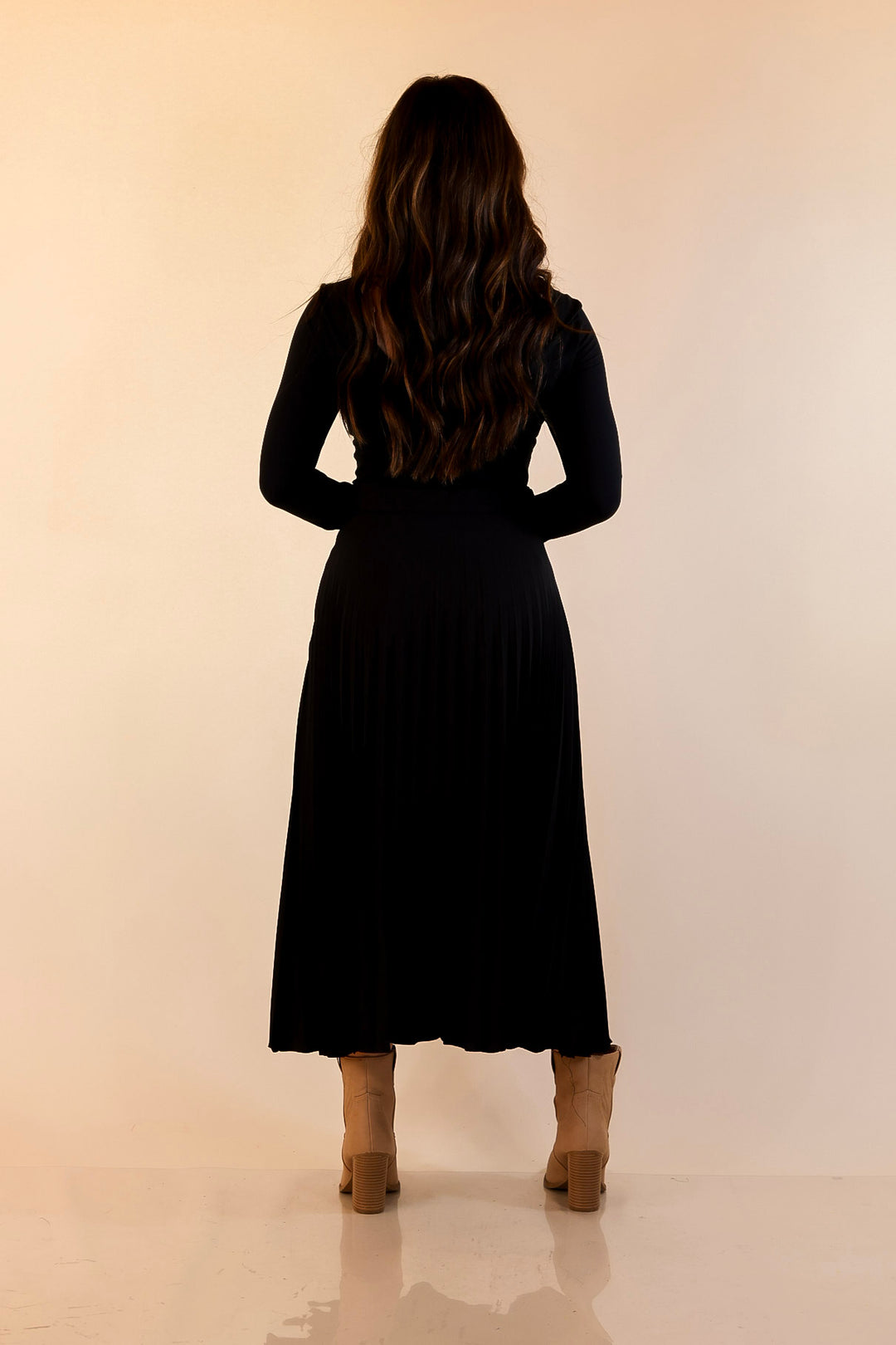 Reasons Why Pleated Midi Skirt in Black