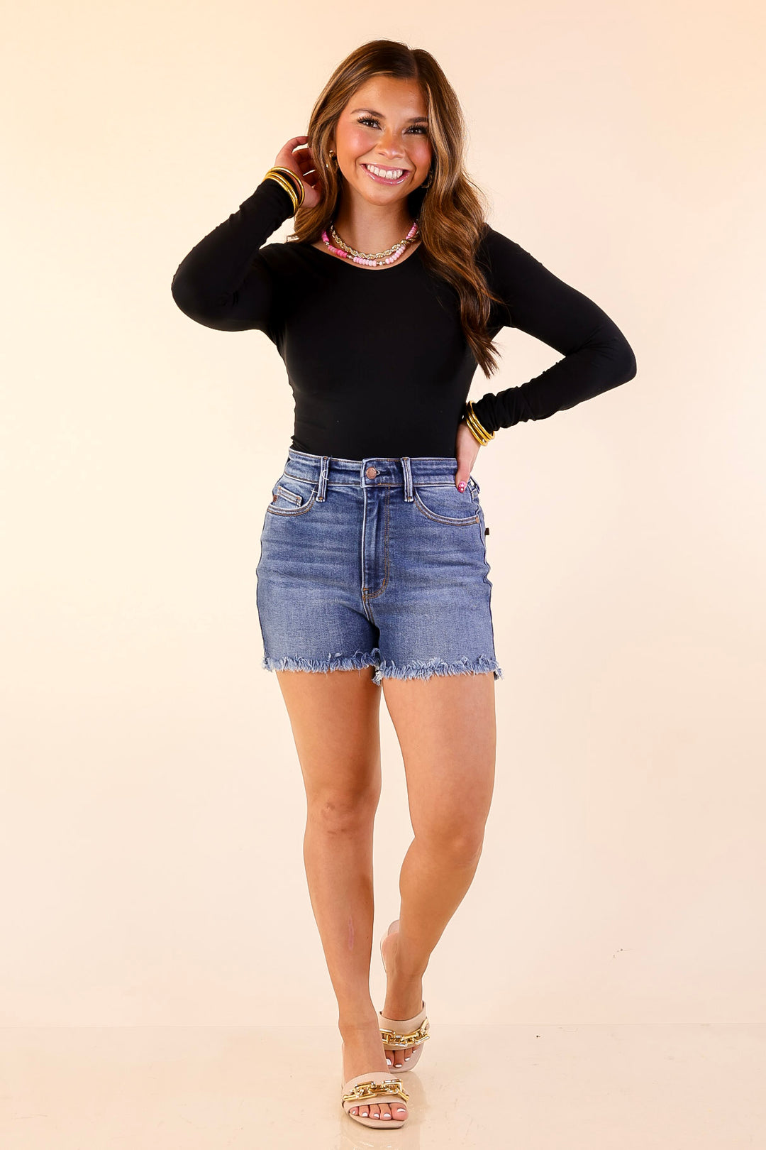 Judy Blue | Casually Cool Frayed Hem Denim Shorts in Dark Wash