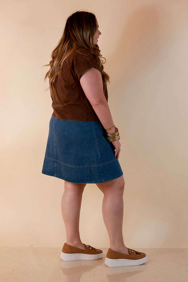 Easy Chic Mineral Washed Short Sleeve Cropped Tee in Chocolate Brown