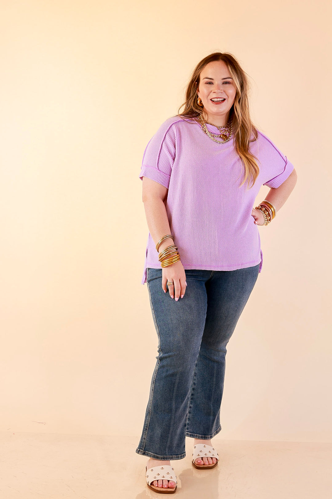 Daily Perfection Scoop Neck Short Sleeve Ribbed Top in Lavender Purple