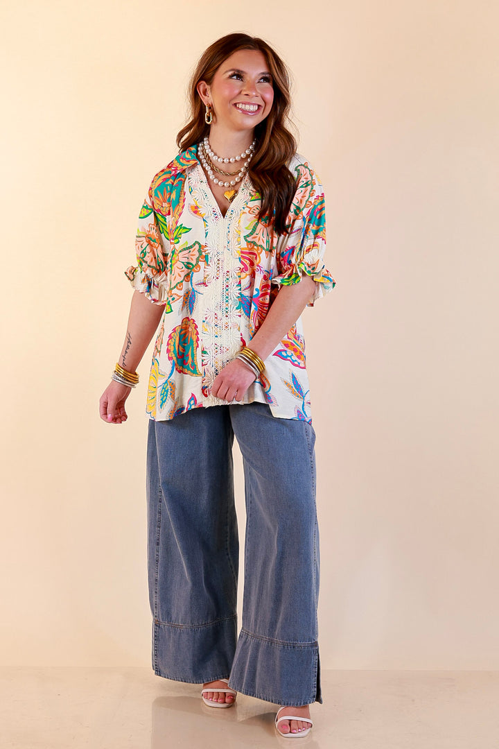 Bold Escape Floral Print Lace Front Top with Collar and Puff Sleeves in Cream Mix