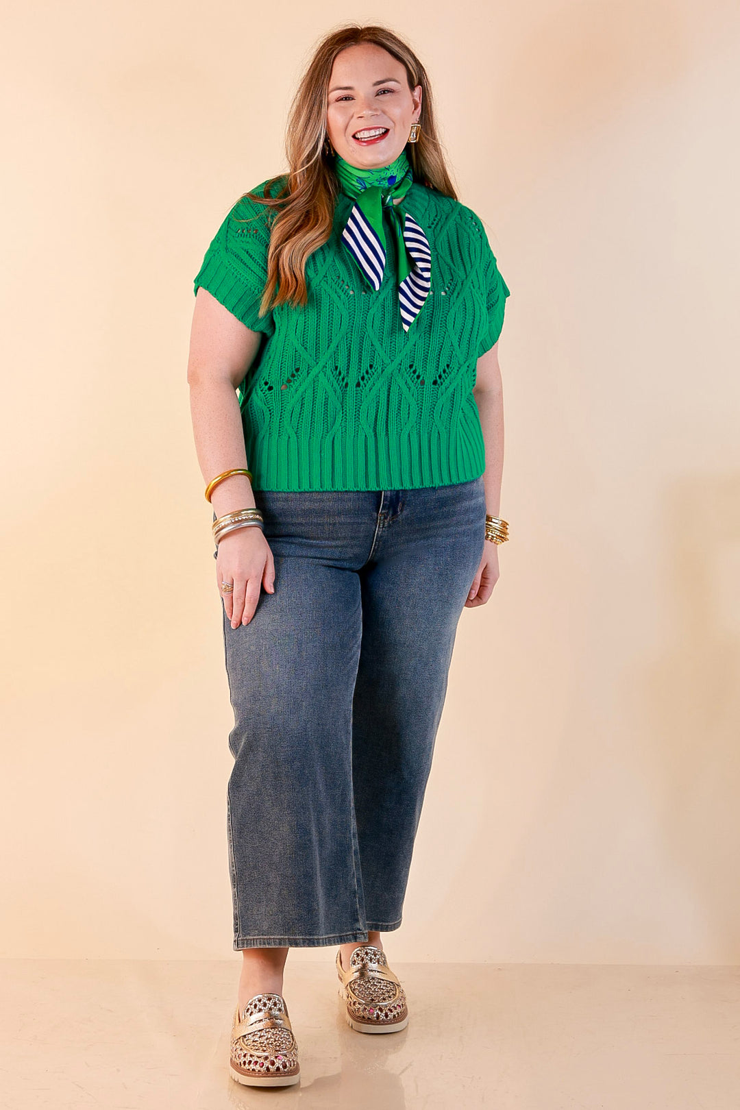Knit to Last Cable Knit Short Sleeve Sweater Top in Kelly Green