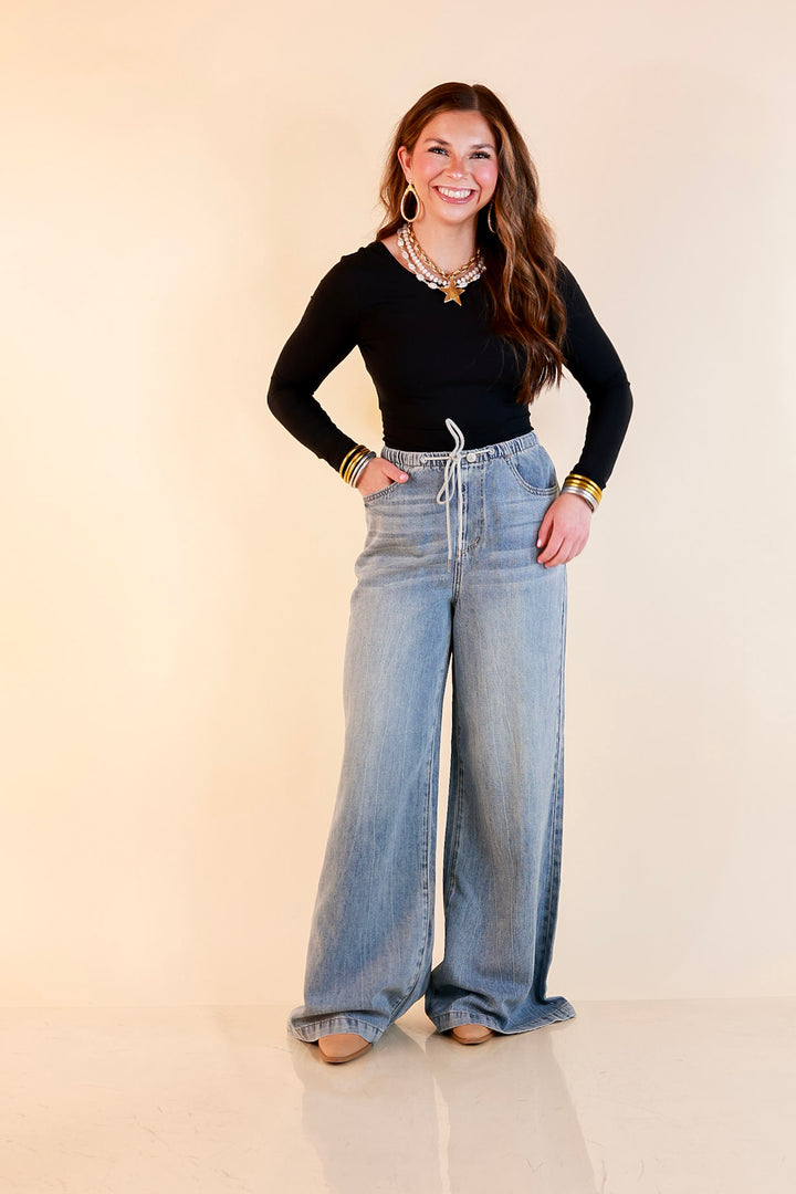 Judy Blue | Easy Does It Wide Leg Palazzo Featherweight Elastic Waistband Jeans in Medium Wash
