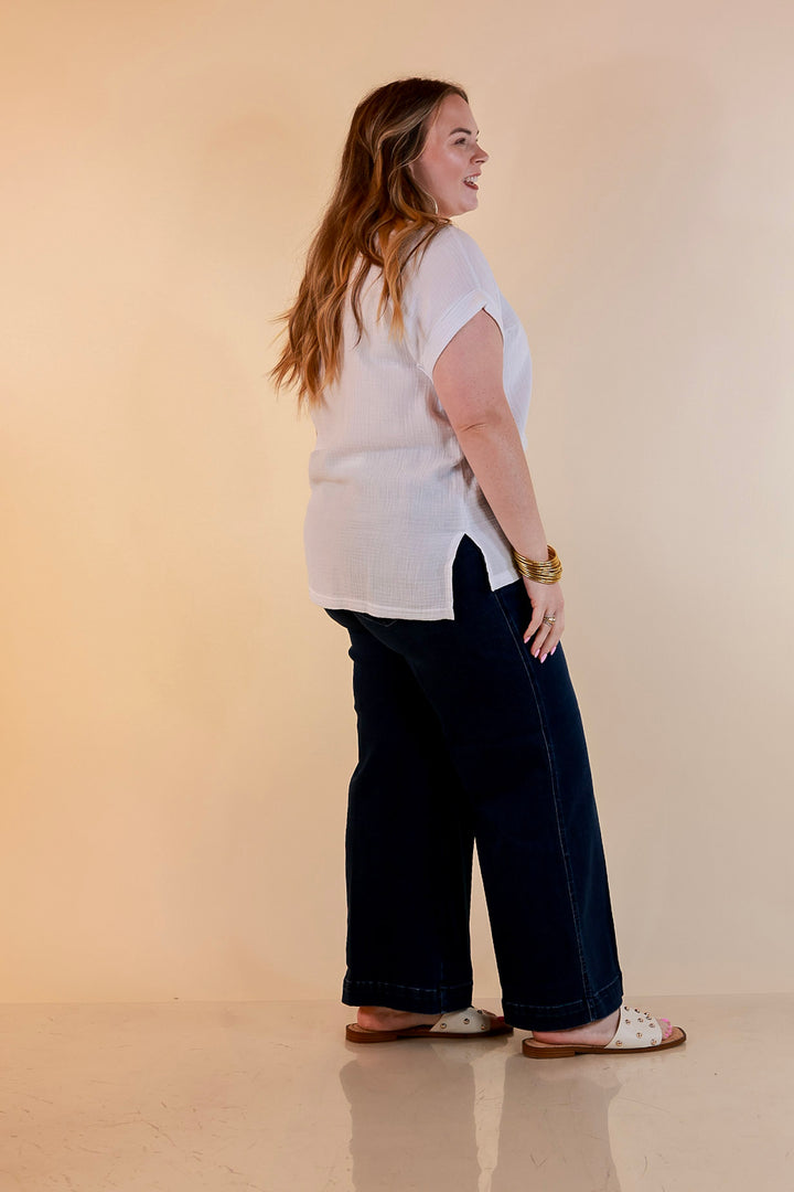 Judy Blue | Chic in Motion Ankle Length Cropped Wide Leg Trouser Denim Jeans in Dark Wash