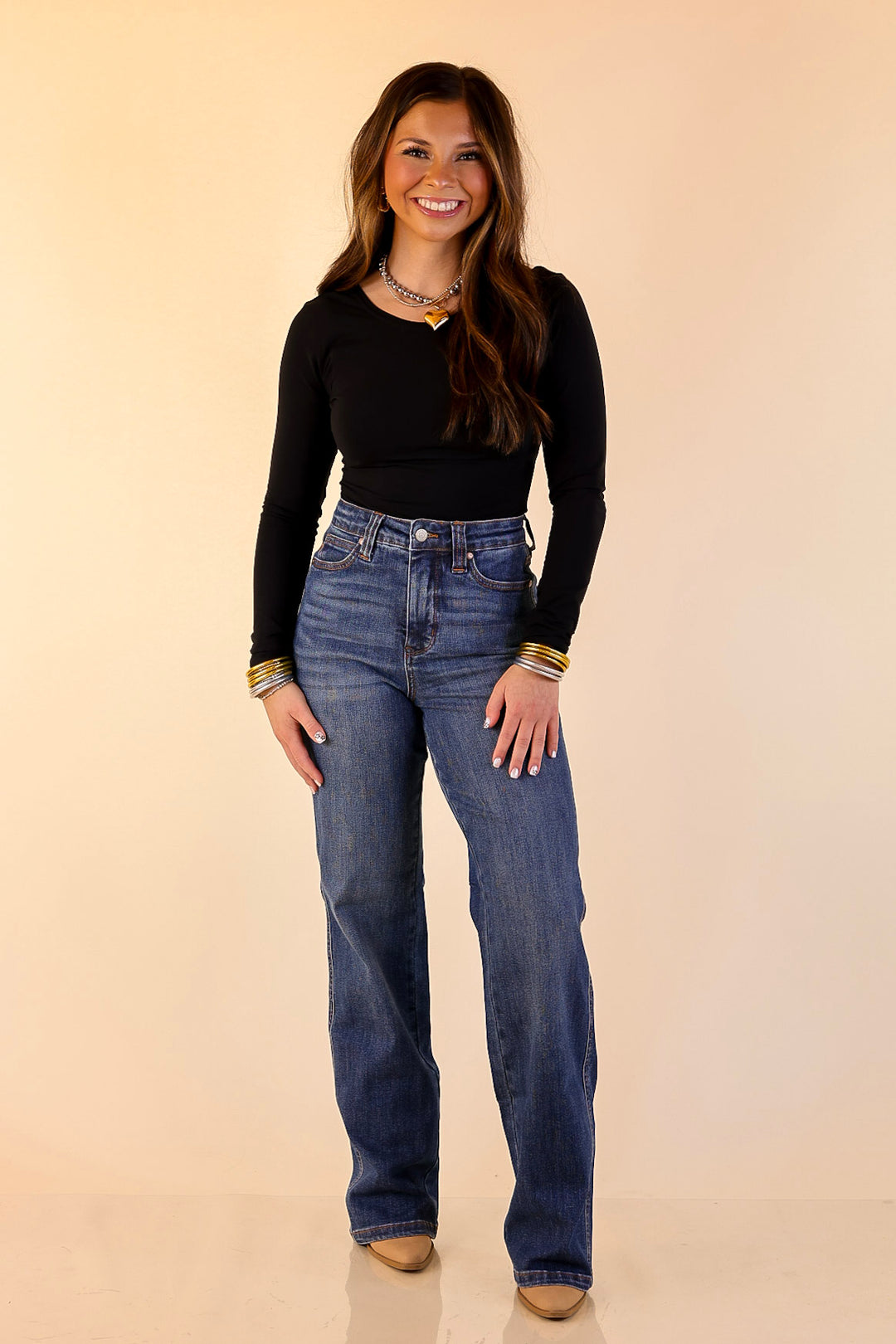 Judy Blue | Perfect Foundation Tummy Control Straight Leg Jean in Medium Wash