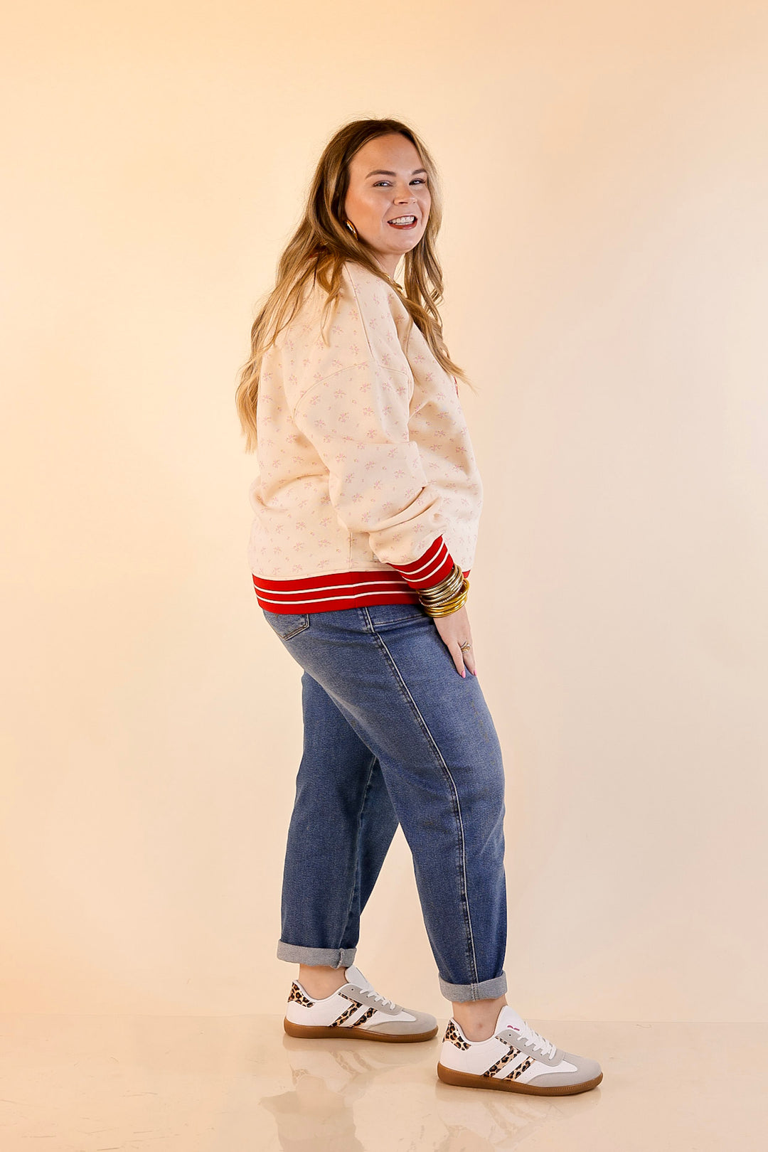 Simply Southern | Holiday Cheer Club Merry & Bright Floral Varsity Sweatshirt in Ivory